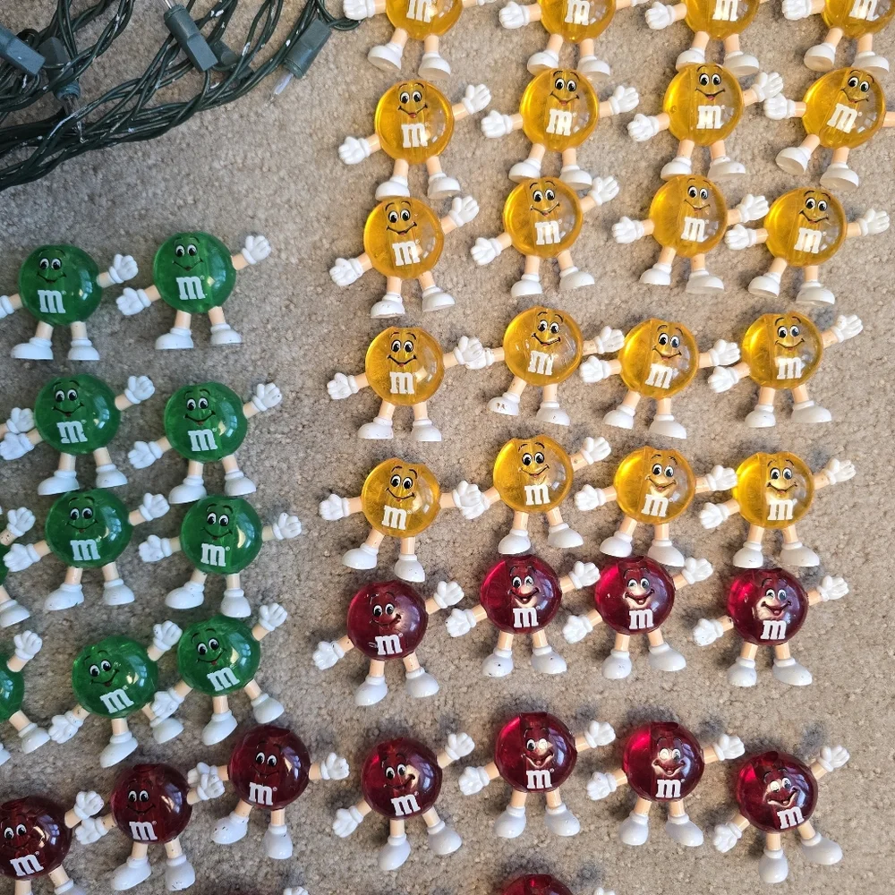 Vintage M&M’s Christmas Plastic Candy Light Covers 80 Covers!